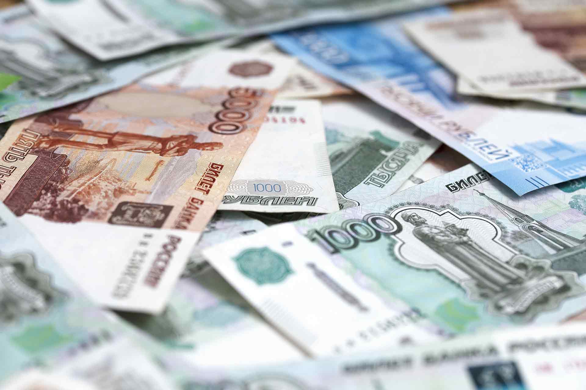 La guerra entre Rusia y Ucrania y sus consecuencias en el rublo ruso