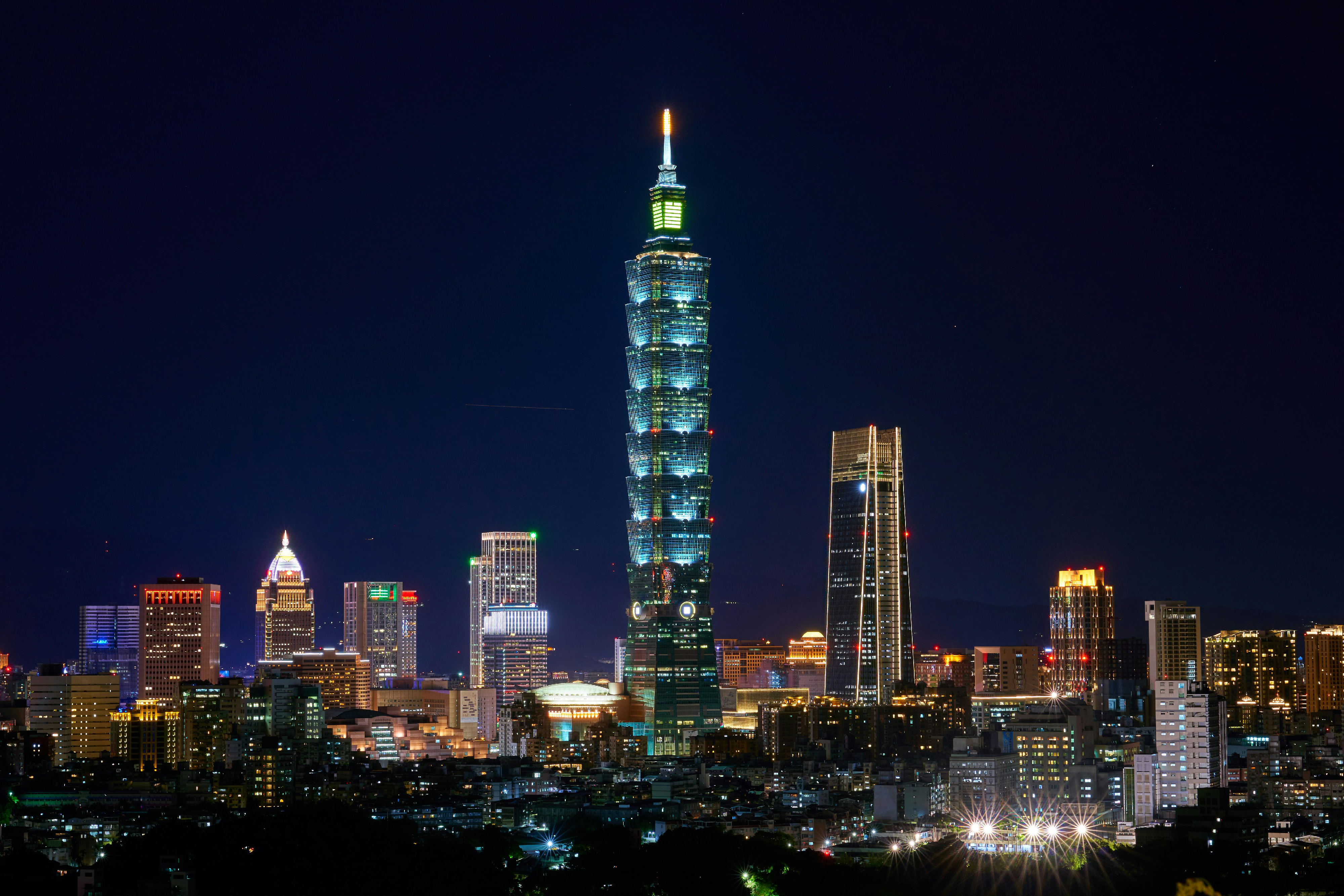 Taiwán: Un Milagro Económico y una transición a la democracia modélica